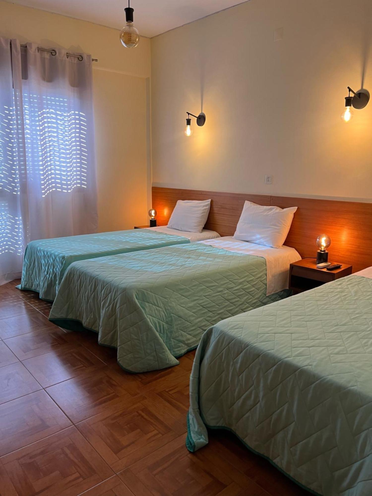 Bed and Breakfast Romeu Картейра Экстерьер фото